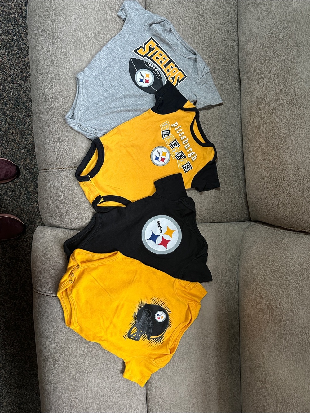 Pittsburgh Steelers Infant Bodysuit Set - Yellow, Black & Gray